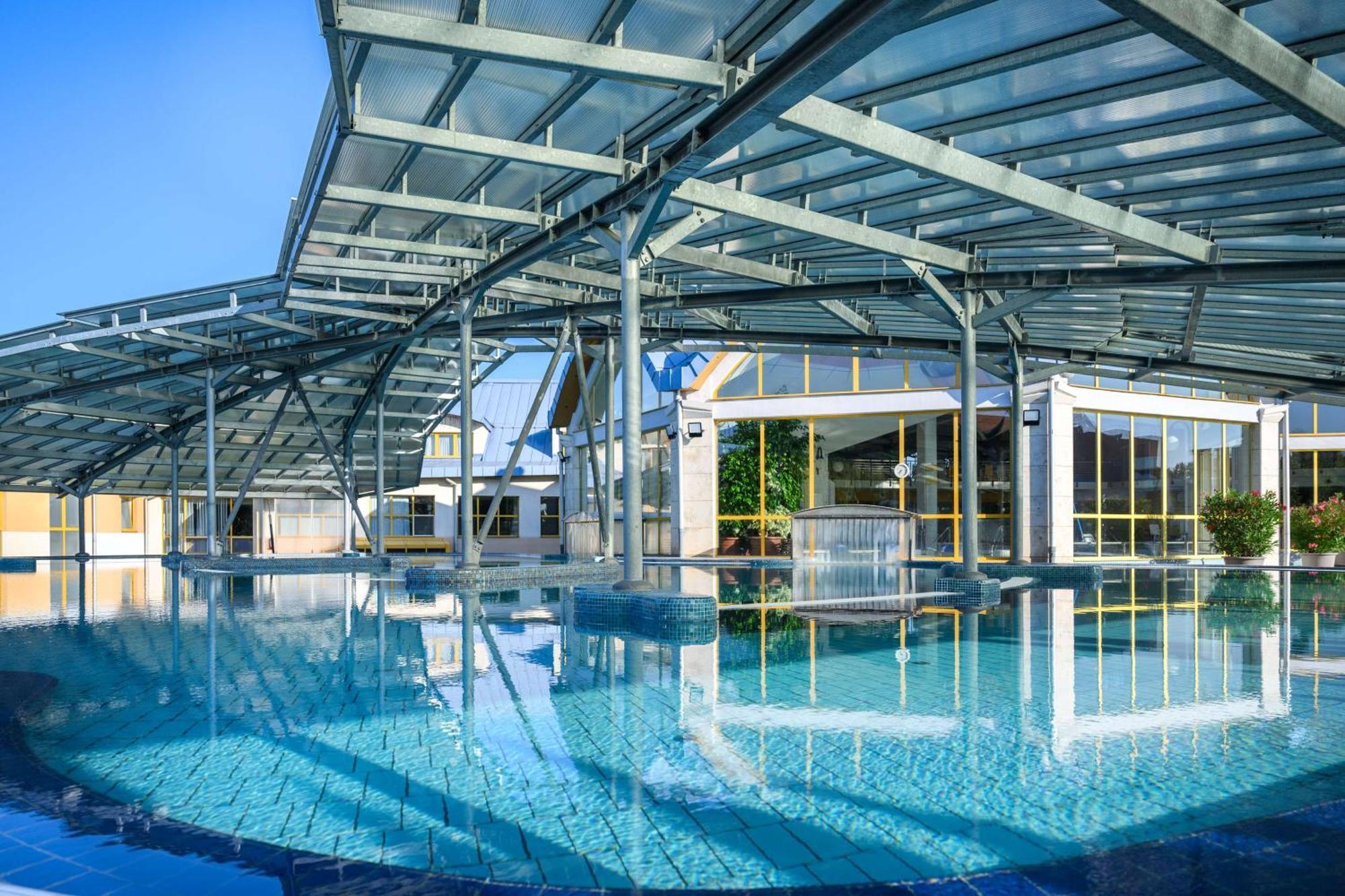 Park Inn By Radisson Sarvar Resort & Spa Zewnętrze zdjęcie